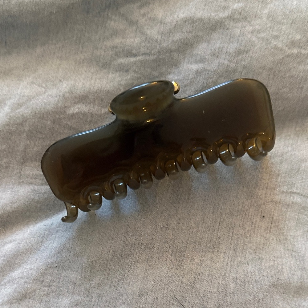 Undo Hairware Green Clip